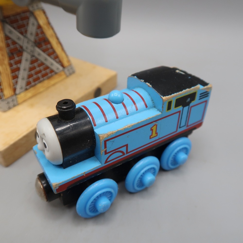 Vintage Thomas Train & Friends Sodor Wooden Railway Yellow Water Tower with Car - Picture 3 of 6